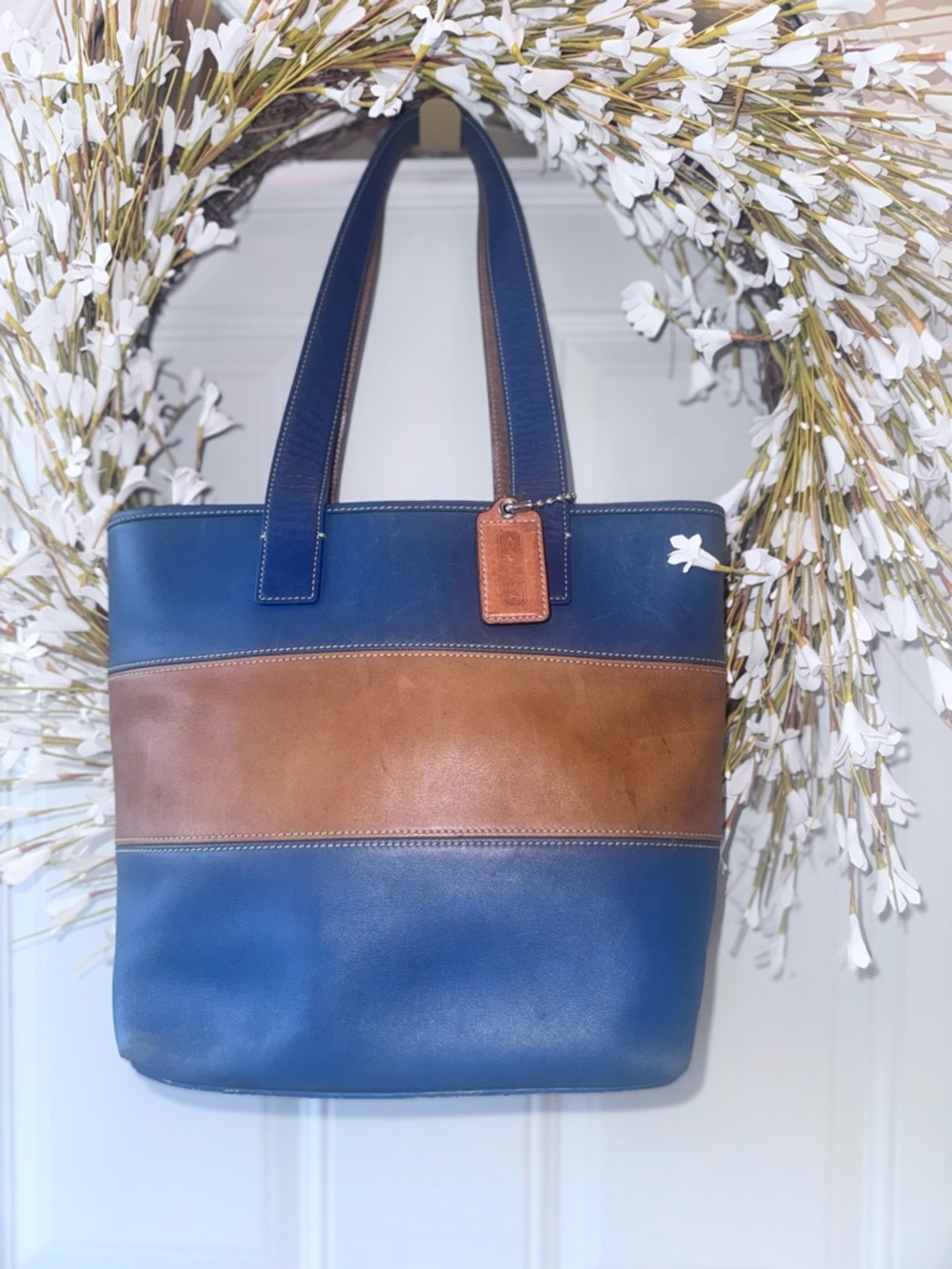 Vintage Coach Legacy Rugby w/hangtag